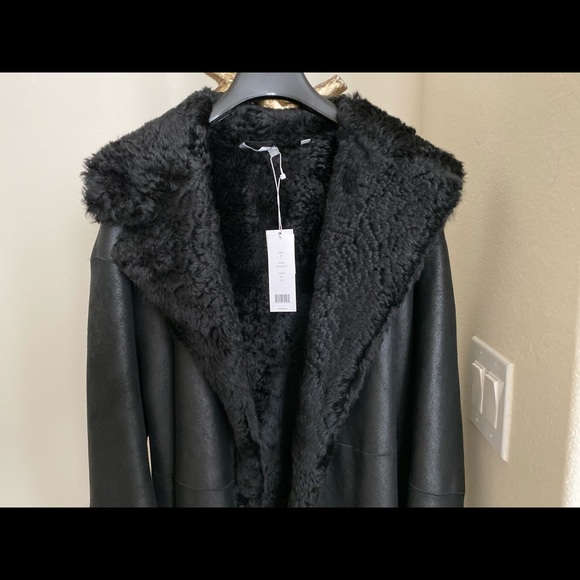 VINCE REEFER SHEARLING COAT - Picture 3 of 3